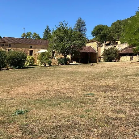 Сasa de vacaciones Sous Les Etoiles Du Lot - Piscine Chauffee